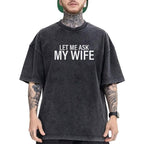 Herren-Sweatshirt mit Rundhalsausschnitt und auffälligem weißen Slogan auf der Brust 