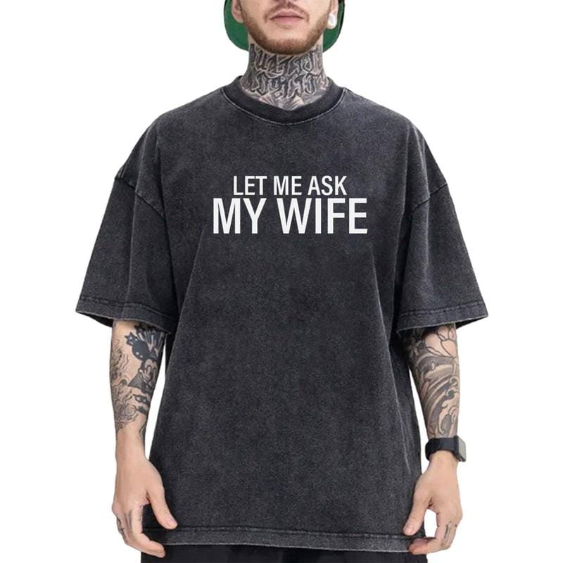 Herren-Sweatshirt mit Rundhalsausschnitt und auffälligem weißen Slogan auf der Brust 