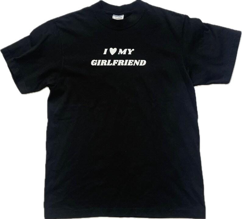 Comfort Colors – Ich liebe meine Freundin T-Shirt, Geschenk für ihn, Geschenk für sie, Ich liebe Shirt, Ich liebe Shirt, Herren-T-Shirt mit Rundhalsausschnitt, klassisches Modell, lässiger Kragen 