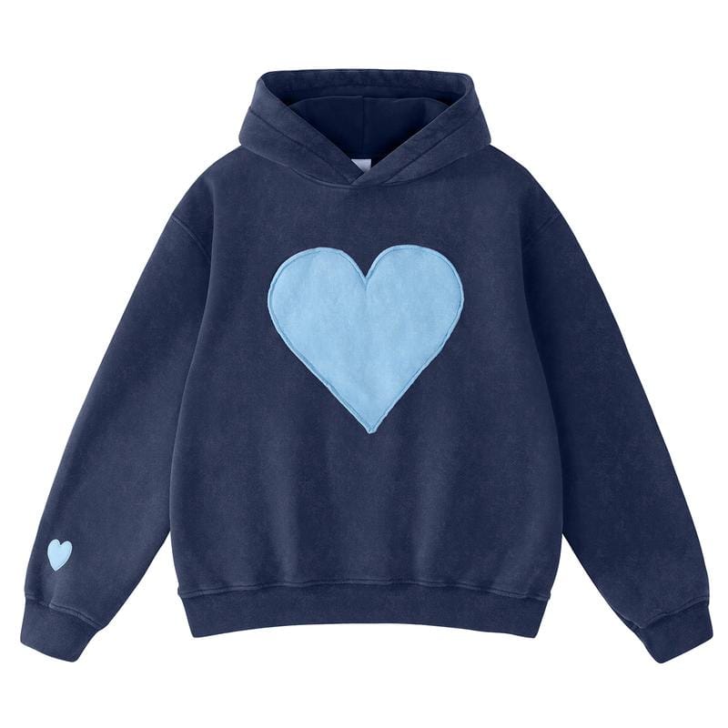 Unisex Trendy Vintage Pullover Sweatshirt for Women & Men- Oversized Heart Design Crewneck  Finish and Spacious Pockets for Ultimate Comfort and Style - Perfect for Valentine's Day Gifts and Everyday Wear