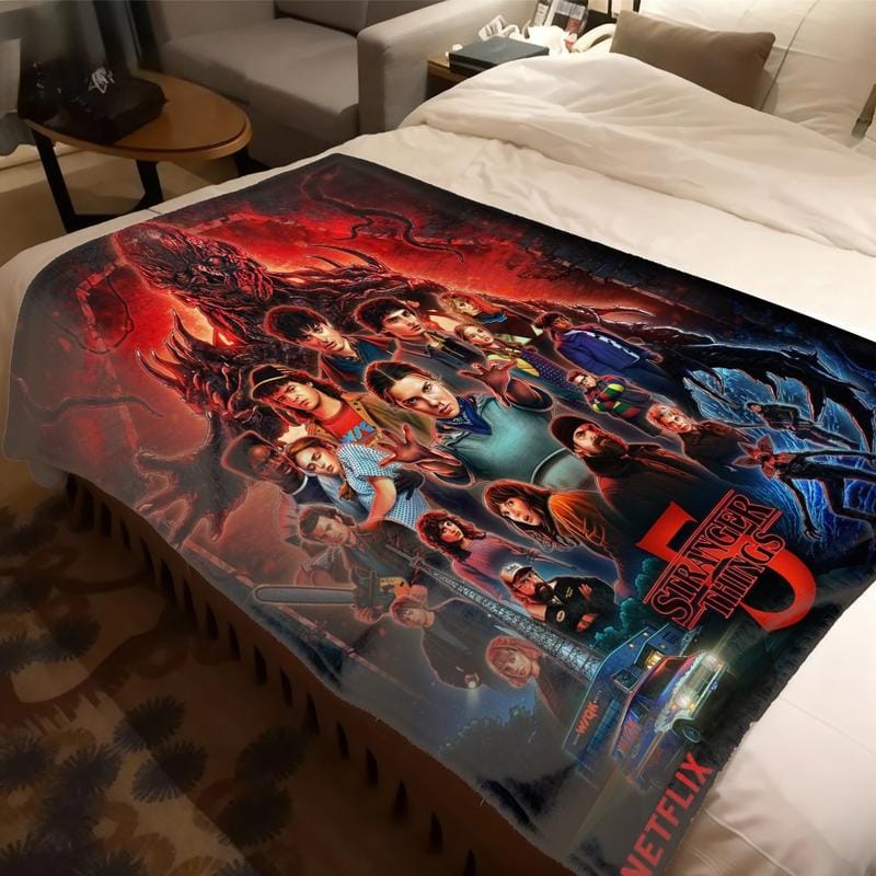 Stranger Things Staffel 5 Flanelldecke, groß, weich, leicht und warm, perfekt für Bett, Sofa, Büro, Camping, Reisen, Weihnachts- und Wintergeschenk