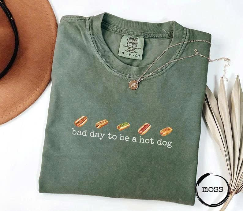 Hot Dog Shirt, Comfort Colors, Bad Day to Be a Hotdog, Funny Retro Hotdog, Women's 4th of July Shirt, Memorial Day Shirt, Labor Day Shirt