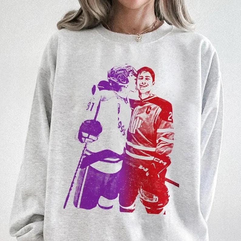 Funny Hudson Williams Connor Storrie Vintage Shirt, Team Hollanov Heated Retro shirt, Unisex T-Shirt for Fans